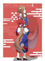 Rule 34 | 1girl, 2024, alternate costume, animal ears, blue eyes, blue kimono, bow, brown hair, clothing cutout, ear ribbon, from behind, grass wonder (umamusume), grass wonder (unchangingness that flows forever) (umamusume), hair bun, happy new year, highres, holding, holding umbrella, horse ears, horse girl, horse tail, japanese clothes, kimono, looking at viewer, looking back, new year, oil-paper umbrella, sandals, smile, solo, tail, tail through clothes, umamusume, umbrella, wonder589, zouri