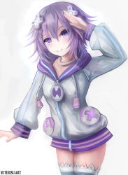 Rule 34 | 1girl, artist name, bad id, bad pixiv id, blush, choker, cowboy shot, d-pad, d-pad hair ornament, hair between eyes, hair ornament, hood, hooded jacket, jacket, long sleeves, looking at viewer, neptune (neptunia), neptune (series), purple eyes, purple hair, salute, short hair, simple background, smile, solo, striped clothes, striped thighhighs, suterisu, thighhighs, white background