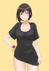 Rule 34 | 1girl, aori sora, arm at side, black shirt, breasts, brown hair, cleavage, closed mouth, collarbone, commentary, cowboy shot, english commentary, hand on own hip, highres, large breasts, looking at viewer, original, shirt, short hair, short sleeves, simple background, solo, standing, sweatband, taut clothes, taut shirt, wristband, yellow background, yellow eyes