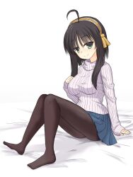 Rule 34 | 1girl, ahoge, arm at side, bed sheet, black hair, black pantyhose, blue skirt, breasts, c:, casual, closed mouth, commentary request, curvy, full body, green eyes, hair between eyes, hair ornament, hairband, highres, hitachi mako, knees together feet apart, knees up, large breasts, light blush, looking at viewer, miniskirt, no shoes, pantyhose, pleated skirt, ribbed sweater, senren banka, shirayamakoma, short hair with long locks, simple background, sitting, skirt, sleeves past wrists, smile, solo, split mouth, sweater, tassel, tassel hair ornament, thighs, white background, white hairband, white sweater