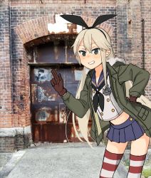 Rule 34 | 1girl, annin musou, bad id, bad twitter id, blonde hair, blue sailor collar, blue skirt, blush, brown gloves, crop top, feet out of frame, fur-trimmed jacket, fur trim, gloves, green jacket, grey eyes, grin, hair between eyes, highres, jacket, kantai collection, long hair, long sleeves, miniskirt, open clothes, open jacket, photo background, pleated skirt, sailor collar, school uniform, serafuku, shimakaze (kancolle), skirt, smile, solo, striped clothes, striped thighhighs, thighhighs