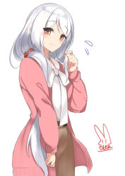 Rule 34 | 1girl, alternate color, belt, blush, brown eyes, brown pants, commentary request, cosplay, cowboy shot, ellen baker, ellen baker (cosplay), eyes visible through hair, flying sweatdrops, kantai collection, long hair, looking at viewer, new horizon, pants, pink sweater, ponytail, sensen, shoukaku (kancolle), simple background, skirt, smile, solo, standing, sweater, very long hair, white background, white hair