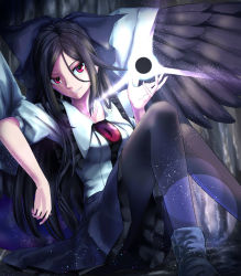 Rule 34 | 1girl, bird wings, black hair, black wings, bow, cape, chest jewel, feathered wings, feet out of frame, green bow, hair bow, highres, knees together feet apart, light particles, light smile, long hair, night, red eyes, reiuji utsuho, solo, teeth, tenamaru, touhou, wings