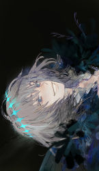 Rule 34 | 1boy, black background, blue eyes, fate (series), from side, grey hair, highres, howl (howl no ugoku shiro), howl no ugoku shiro, looking at viewer, male focus, medium hair, oberon (third ascension) (fate), portrait, sankomichi, smile, solo, spoilers