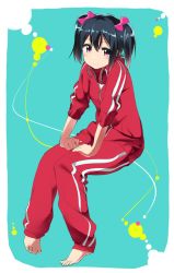 Rule 34 | 10s, 1girl, barefoot, black hair, bow, hair bow, highres, kasa list, love live!, love live! school idol project, purple eyes, smile, solo, track suit, twintails, yazawa nico