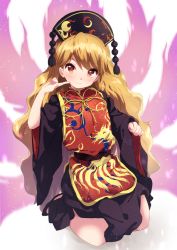 Rule 34 | 1girl, aura, black dress, black footwear, black hat, blonde hair, chinese clothes, closed mouth, commentary request, dress, full body, hand up, hat, junko (touhou), kneeling, long hair, looking at viewer, nva222, red eyes, shoes, simple background, smile, solo, tabard, tassel, touhou, wavy hair, white background, wide sleeves