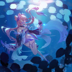 Rule 34 | 1girl, bare shoulders, blue hair, bow, commentary request, detached collar, detached sleeves, dress, fish, freediving, full body, genshin impact, gloves, gradient hair, hand up, highres, long hair, long sleeves, looking at animal, multicolored hair, pink hair, purple bow, purple eyes, sandals, sangonomiya kokomi, solo, thighhighs, twintails, underwater, very long hair, white gloves, white thighhighs, wide sleeves, ziyue