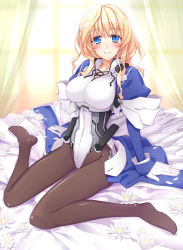 Rule 34 | 1girl, black pantyhose, blonde hair, blue eyes, blush, breasts, cleavage, female focus, flower, full body, gloves, ike masato, indoors, kyoukaisenjou no horizon, large breasts, legs, leotard, long hair, looking at viewer, mary stuart, pantyhose, sitting, smile, solo, white gloves
