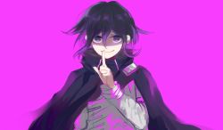 Rule 34 | 1boy, aki (a2006p1074), black cape, black hair, cape, commentary request, danganronpa (series), danganronpa v3: killing harmony, finger to mouth, grey jacket, hair between eyes, index finger raised, jacket, looking at viewer, male focus, messy hair, multicolored hair, oma kokichi, pink background, purple hair, simple background, smile, solo, two-tone hair, upper body