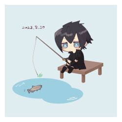 Rule 34 | 1boy, asymmetrical arms, black footwear, black gloves, black hair, black jacket, black pants, blue eyes, boots, chibi, commentary, dated, dock, dot mouth, expressionless, final fantasy, final fantasy xv, fish, fishing rod, gloves, highres, holding, holding fishing rod, jacket, knee boots, male focus, nitoya 00630a, noctis lucis caelum, open clothes, open jacket, pants, pond, short hair, shorts, simple background, sitting, solo