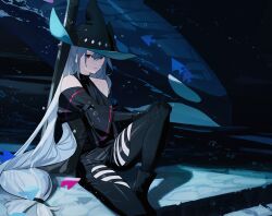 Rule 34 | 1girl, arknights, bare shoulders, black footwear, black gloves, black hat, black pants, black shirt, black sleeves, boots, bubble, commentary, detached sleeves, foot out of frame, gloves, grey hair, hair between eyes, hand on own knee, hat, highres, leiq, long hair, looking at viewer, low-tied long hair, orca, pants, parted lips, red eyes, shirt, sitting, skadi (arknights), sleeveless, sleeveless shirt, solo, sword, symbol-only commentary, underwater, very long hair, weapon, weapon on back
