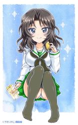Rule 34 | 1girl, alternate costume, artist name, bag, black eyes, black hair, black neckerchief, black thighhighs, blouse, blue background, border, chips (food), closed mouth, collarbone, commentary, crotch seam, el (girls und panzer), food, full body, girls und panzer, green skirt, hair intakes, holding, holding bag, holding food, invisible chair, kuromori yako, long sleeves, looking at viewer, looking back, medium hair, miniskirt, neckerchief, no shoes, ooarai school uniform, outdoors, outside border, panties, pantyshot, pleated skirt, potato chips, sailor collar, school uniform, serafuku, shirt, sitting, skirt, smile, solo, sparkle, split mouth, thighhighs, translation request, underwear, white border, white panties, white sailor collar, white shirt