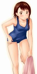 Rule 34 | 10s, 1girl, arios (orochi yuta), blush, brown eyes, brown hair, highres, nisekoi, one-piece swimsuit, onodera kosaki, school swimsuit, short hair, solo, standing, standing on one leg, swimsuit