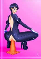 Rule 34 | 1girl, anal, anal object insertion, ass, bayonetta, bayonetta, bayonetta (series), black hair, blue eyes, from behind, full body, glasses, gloves, high heels, highres, looking back, mole, object insertion, oo sebastian oo, short hair, solo, squatting, tagme, traffic cone, uncensored