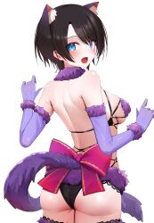 1girl absurdres alternate_costume animal_ears ass back bare_shoulders black_hair blue_eyes blush breasts commentary_request cosplay cowboy_shot elbow_gloves from_behind fur-trimmed_gloves fur_bikini fur_trim gloves highres hololive large_breasts looking_at_viewer looking_back mash_kyrielight mash_kyrielight_(dangerous_beast) mash_kyrielight_(dangerous_beast)_(cosplay) median_furrow mikaku o-ring o-ring_top oozora_subaru open_mouth purple_gloves purple_tail purple_thighhighs short_hair simple_background skindentation smile solo tail thighhighs virtual_youtuber white_background wolf_ears wolf_tail