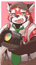 Rule 34 | 1boy, border, camera, fangs, fangs out, furry, furry male, green necktie, highres, holding, holding camera, huge eyebrows, male focus, multicolored eyes, multicolored fur, necktie, outside border, pink background, rainbow eyes, red fur, red panda boy, red panda ears, solo, tokyo houkago summoners, white border, white fur, zhurong (housamo)