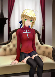 Rule 34 | 1girl, ahoge, alternate costume, artoria pendragon (all), artoria pendragon (fate), black thighhighs, blonde hair, braid, breasts, cosplay, couch, crown braid, fate/stay night, fate (series), green eyes, highres, looking at viewer, red sweater, saber (fate), shirotsumekusa, short hair, sitting, skirt, small breasts, solo focus, sweater, thighhighs, tohsaka rin, tohsaka rin (cosplay)