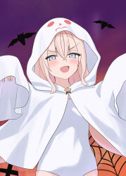 1girl absurdres alternate_costume bat_(animal) commentary_request cowboy_shot drum_(kancolle) ghost_costume gradient_background grey_eyes highres kantai_collection l_meet leotard long_hair orange_background pink_eyes purple_background silk smile solo spider_web star_ornament white_hood white_leotard