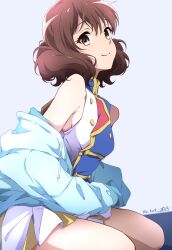 Rule 34 | 1girl, band uniform, bare shoulders, blue jacket, brown hair, closed mouth, commentary request, dated, grey background, hibike! euphonium, highres, jacket, long sleeves, looking at viewer, nii manabu, oumae kumiko, shirt, short hair, signature, simple background, sitting, sleeveless, sleeveless shirt, smile, solo, thighs, yellow eyes