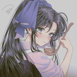 Rule 34 | 1girl, black hair, blue ribbon, blush, closed mouth, commentary request, eyelashes, from behind, grey background, grey eyes, hair ribbon, hand up, high ponytail, holding, holding spoon, japanese clothes, kamiya kaoru, kimono, long hair, looking at viewer, looking back, parted bangs, pink kimono, ribbon, rurouni kenshin, sidelocks, solo, spoon, squiggle, sweatdrop, takatora, upper body, wooden spoon