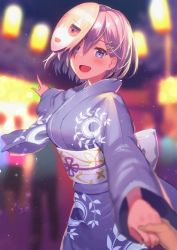 Rule 34 | 1girl, :d, blue eyes, blurry, blurry background, blush, character mask, commentary request, fate/grand order, fate (series), festival, hair ornament, hair over one eye, hairclip, haru (hiyori-kohal), holding hands, japanese clothes, kimono, lamp, light purple hair, long sleeves, looking at viewer, mash kyrielight, mash kyrielight (anniversary heroines), mask, mask on head, night, obi, official alternate costume, open mouth, outdoors, outstretched arms, pointing, pov, riyo (lyomsnpmp) (style), sash, short hair, smile, solo focus, wide sleeves, yukata
