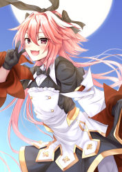 Rule 34 | 1boy, astolfo (fate), astolfo (saber) (fate), astolfo (saber) (third ascension) (fate), black bow, black gloves, blush, bow, bowtie, fang, fate/apocrypha, fate/grand order, fate (series), gloves, hair bow, highres, long hair, looking at viewer, male focus, multicolored hair, open mouth, pink hair, purple eyes, smile, solo, tenneko yuuri, trap, v, white hair