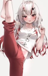 Rule 34 | 1girl, absurdres, highres, hololive, long hair, looking at viewer, nakiri ayame, nakiri ayame (7th costume), oni horn, playing sports, red eyes, scarlet (wv0102), shirt, simple background, smile, solo, virtual youtuber, white hair, white shirt
