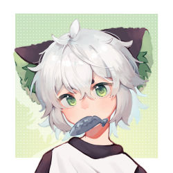 Rule 34 | 1boy, absurdres, animal ears, blush, cat boy, cat ears, child, fish, green background, green eyes, highres, looking at viewer, luo xiaohei, luo xiaohei (human), luo xiaohei zhanji, mouth hold, paki2000, portrait, shadow, short hair, solo, white hair