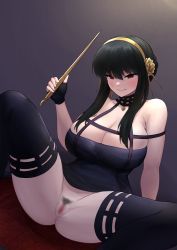 Rule 34 | 1girl, arm support, black dress, black hair, blush, breasts, cleavage, dagger, dress, female pubic hair, hair between eyes, hairband, half-closed eyes, highres, holding, holding dagger, holding knife, holding weapon, huge breasts, knife, long hair, looking at viewer, minishell, no panties, pubic hair, pussy, red eyes, sitting, smile, solo, spread legs, spy x family, thighhighs, uncensored, weapon, yellow hairband, yor briar