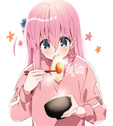Rule 34 | 1girl, blue eyes, blush, bocchi the rock!, bowl, chopsticks, closed mouth, cube hair ornament, eating, fried egg, gotoh hitori, hair between eyes, hair ornament, highres, holding, holding bowl, holding chopsticks, jacket, long hair, long sleeves, one side up, pink hair, pink jacket, rice, rice bowl, shigure (sigre), smile, solo, track jacket, twitter username, upper body