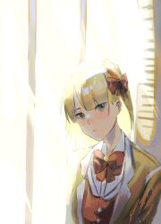Rule 34 | 1girl, backlighting, blonde hair, bow, closed mouth, coat, collared shirt, green eyes, hair bow, highres, indoors, library of ruina, long sleeves, looking at viewer, medium hair, msx (mis4xi), orange bow, orange vest, project moon, shirt, solo, tiphereth a (project moon), upper body, vest, white shirt, wing collar, yellow coat