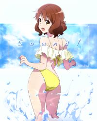 Rule 34 | 1girl, arms at sides, artist name, ass, back, bare shoulders, bikini, brown hair, commentary request, dated, hibike! euphonium, highres, looking at viewer, looking back, medium hair, nii manabu, open mouth, oumae kumiko, smile, solo, splashing, swimsuit, thighs, yellow bikini, yellow eyes