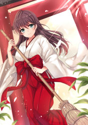 Rule 34 | 1girl, ahoge, arch, bad id, bad pixiv id, bamboo broom, blue eyes, blush, bow, broom, brown hair, cherry blossoms, closed mouth, eyebrows, hakama, hakama skirt, harimoji, highres, holding, holding broom, japanese clothes, kimono, leaf, light rays, long hair, long skirt, long sleeves, looking at viewer, miko, moe2016, original, outdoors, petals, plant, red bow, red hakama, red skirt, skirt, smile, solo, sunlight, tareme, torii, wide sleeves, wind