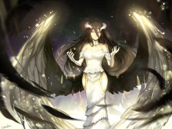 Rule 34 | 1girl, albedo (overlord), bare shoulders, black wings, demon girl, demon horns, detached collar, dress, elbow gloves, feathers, gloves, gradient background, highres, hip vent, horns, long dress, long hair, looking at viewer, overlord (maruyama), signature, sishenfan, solo, strapless, strapless dress, very long hair, white dress, white gloves, wings