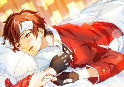 Rule 34 | 10s, 1boy, bad id, bad pixiv id, bed sheet, blush, brown hair, curtains, ensemble stars!, fingerless gloves, gloves, holding hands, looking at viewer, lying, male focus, morisawa chiaki, on stomach, pillow, solo, solo focus, togame (grazie), towel, towel on head