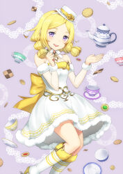 Rule 34 | 1girl, :d, bare shoulders, blonde hair, boots, checkerboard cookie, commentary request, cookie, cup, dress, food, fur-trimmed boots, fur-trimmed dress, fur trim, hairband, hands up, hat, long hair, looking at viewer, musical note, open mouth, pretty rhythm, pretty rhythm rainbow live, pretty series, purple background, purple eyes, saucer, smile, solo, standing, standing on one leg, strapless, strapless dress, swept bangs, takanashi otoha, teacup, teapot, unya (unya-unya), white dress, white footwear, white hairband, white hat, wrist cuffs