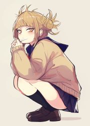 Rule 34 | 1girl, absurdres, aitekku, bags under eyes, blonde hair, blue sailor collar, blue skirt, blunt bangs, blush, boku no hero academia, brown footwear, cardigan, closed mouth, commentary request, double bun, eyeliner, hair bun, highres, holding, holding knife, kneehighs, knife, loafers, makeup, messy hair, narrowed eyes, neckerchief, pleated skirt, red neckerchief, sailor collar, school uniform, serafuku, shoes, sidelocks, simple background, skirt, slit pupils, socks, solo, squatting, toga himiko, white background, yellow cardigan, yellow eyes