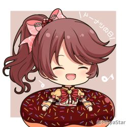 Rule 34 | 1girl, :d, ^ ^, blush, bow, brown background, brown hair, closed eyes, commentary request, doughnut, food, hair bow, heart, idolmaster, idolmaster cinderella girls, mitya, open mouth, oversized food, oversized object, parted bangs, pink bow, ponytail, puffy short sleeves, puffy sleeves, red bow, shiina noriko, short sleeves, smile, solo, translation request, twitter username, two-tone background, white background, wrist cuffs