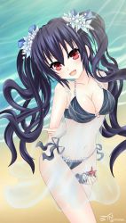 Rule 34 | 1girl, arms behind back, artist name, beach, bikini, black hair, blush, breasts, choujigen game neptune, day, hair between eyes, hair ornament, hand on own arm, highres, jewelry, looking at viewer, neptune (series), noire (neptunia), ocean, open mouth, red eyes, ribbon, see-through, smile, solo, standing, swimsuit, syn (synstyle), thigh strap, thighs, twintails, wavy hair
