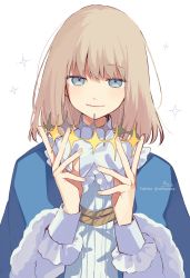 Rule 34 | 1boy, blue cloak, blue eyes, brown hair, cloak, closed mouth, commentary request, fate/grand order, fate (series), fur-trimmed cloak, fur trim, hands up, highres, holding, looking at viewer, male focus, oberon (fate), signature, simple background, smile, sofra, solo, sparkle, twitter username, white background