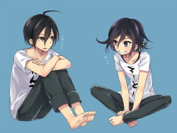 Rule 34 | 2boys, ahoge, alternate costume, barefoot, black hair, black pants, blue background, checkered ribbon, clenched teeth, collarbone, commentary request, crossed arms, danganronpa (series), danganronpa v3: killing harmony, full body, hair between eyes, indian style, knees up, looking at another, male focus, multiple boys, nico (nico alice), open mouth, oma kokichi, pants, print shirt, purple eyes, saihara shuichi, seiza, shirt, short hair, short sleeves, simple background, sitting, t-shirt, teeth, white shirt
