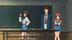 animated animated_gif anime_screenshot asahina_mikuru brown_hair kyon short_hair suzumiya_haruhi suzumiya_haruhi_no_yuuutsu