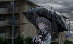 Rule 34 | 1girl, apartment, asasow, beret, black bow, black bowtie, black hat, black ribbon, bow, bowtie, brown eyes, building, collared shirt, colored inner hair, commentary request, expressionless, grey hair, hair ribbon, hat, hatoba tsugu, holding, holding umbrella, long sleeves, looking at viewer, mole, mole under eye, multicolored hair, outdoors, over shoulder, overcast, power lines, ribbon, shirt, sky, solo, suspenders, tsugu (vtuber), umbrella, upper body, utility pole, virtual youtuber, white shirt
