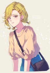 Rule 34 | 1other, 24mbb, alternate costume, alternate hairstyle, antenna hair, bag, blonde hair, casual, gnosia, hair between eyes, hair ornament, hairclip, handbag, highres, looking at viewer, other focus, pants, red eyes, setsu (gnosia), shirt, short hair, short twintails, simple background, smile, solo, translation request, twintails