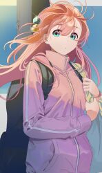Rule 34 | 1girl, blue eyes, bocchi the rock!, cube hair ornament, expressionless, gotoh hitori, guitar case, hair flowing over, hair ornament, highres, instrument case, jacket, long sleeves, looking at viewer, pink hair, pink jacket, poligon (046), solo, sunlight, track jacket