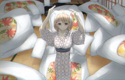 Rule 34 | 1girl, arms up, bad id, bad pixiv id, blonde hair, blush, bow, breasts, brown eyes, cleavage, closed mouth, futon, hair bow, highres, inaka 44, japanese clothes, kimono, large breasts, looking at viewer, original, pillow, short hair, solo, tatami, white bow, yukata