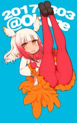 Rule 34 | 10s, 1girl, ass, bird tail, black footwear, blunt bangs, full body, gloves, head wings, highres, japanese crested ibis (kemono friends), kemono friends, legs up, long sleeves, looking at viewer, medium hair, miniskirt, multicolored hair, okome (ricecandy), open mouth, orange skirt, pantyhose, pleated skirt, red gloves, red pantyhose, shirt, shoes, silver hair, simple background, skirt, solo, tail, two-tone hair, white shirt, wings, yellow eyes