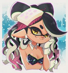 Rule 34 | + +, 1girl, alternate hairstyle, black hair, blue background, callie (splatoon), collarbone, detached collar, earrings, gloves, gradient background, hand on own cheek, hand on own face, highres, inkling, inkling player character, isamu-ki (yuuki), jewelry, nintendo, outside border, pointy ears, portrait, smile, solo, splatoon (series), splatoon 1, symbol-shaped pupils, tentacle hair, upper body, wavy hair, wavy mouth, yellow eyes