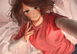 Rule 34 | 1girl, absurdres, bed sheet, blue eyes, blush, brown hair, character name, closed mouth, faiz azhar, highres, layered sleeves, long sleeves, looking at viewer, lying, on back, on bed, original, reaching, reaching towards viewer, red shirt, selfie, shirt, short over long sleeves, short sleeves, smile, solo, upper body