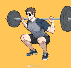 Rule 34 | 1boy, anderain, bara, black shirt, black shorts, brown hair, exercising, eyepatch, grey shirt, large pectorals, male focus, muscular, muscular male, ombra (anderain), one eye covered, original, pectorals, shirt, short hair, shorts, simple background, solo, squatting, two-tone shirt, weibo watermark, weightlifting, weights
